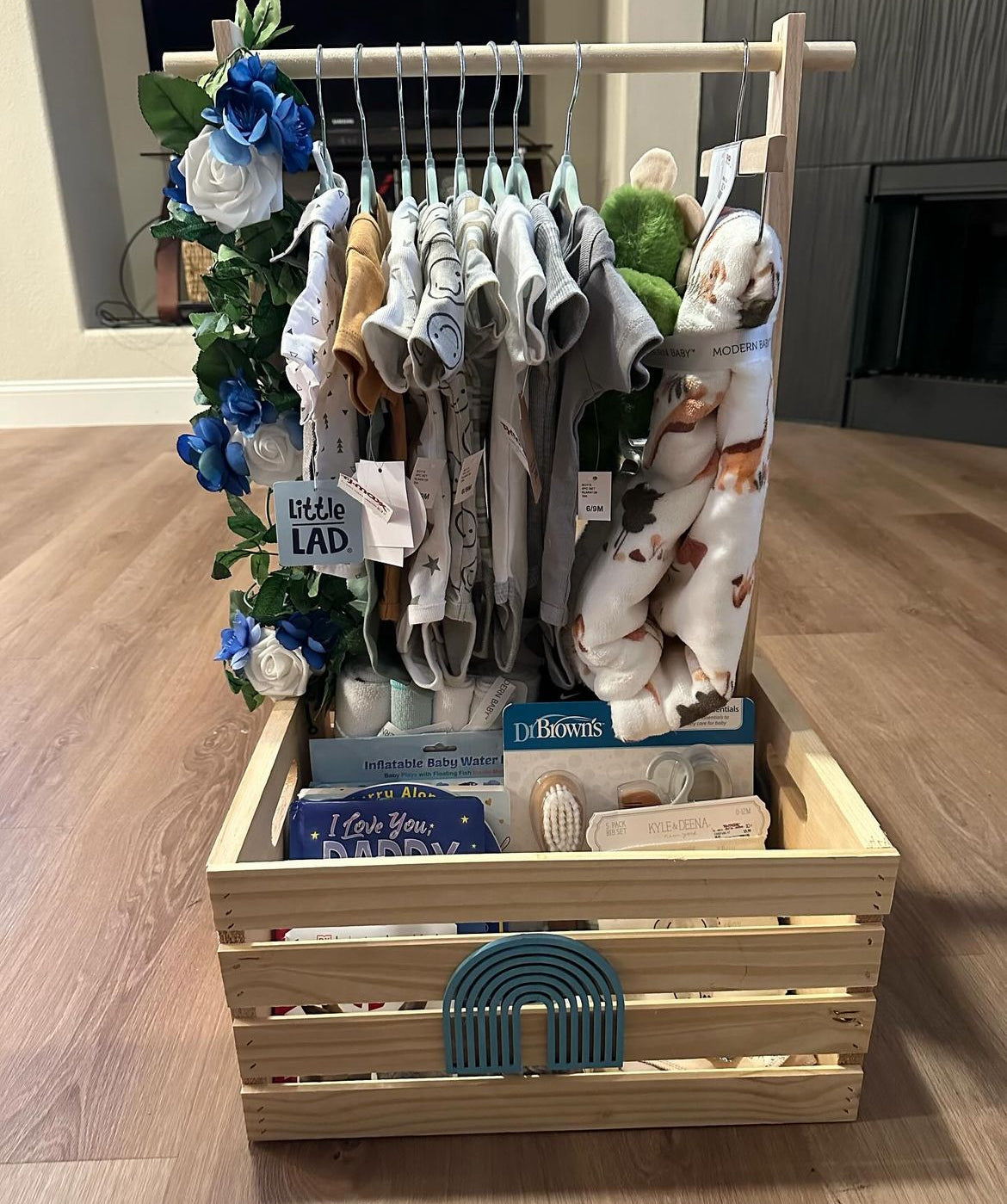 Baby Shower Closet **Deposit**